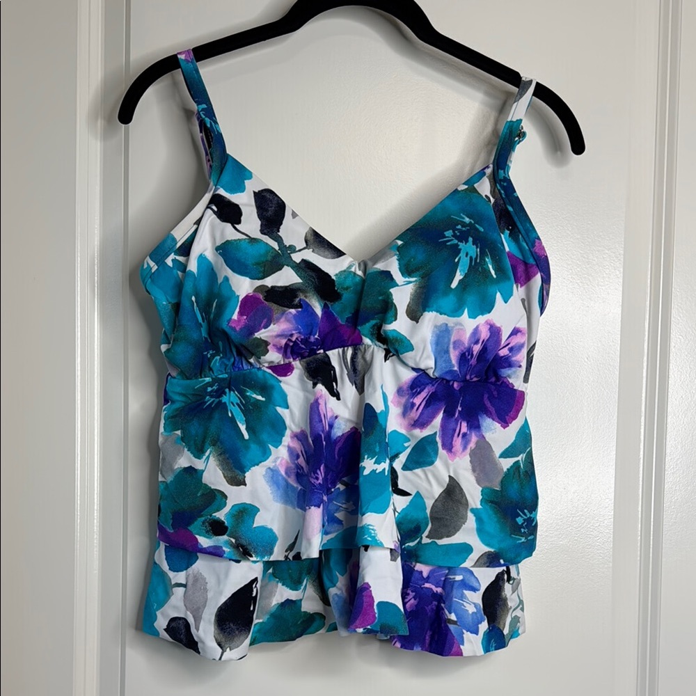 Trimshaper Floral Print Women's Blue and Purple swim top